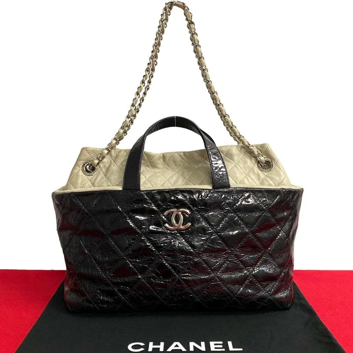 Premium Pre-Owned CHANEL Chanel Matelasse Patent Leather 2way Handbag Chain Shoulder Bag Black 20309 (Good) - Great Deal! - Great Deal!